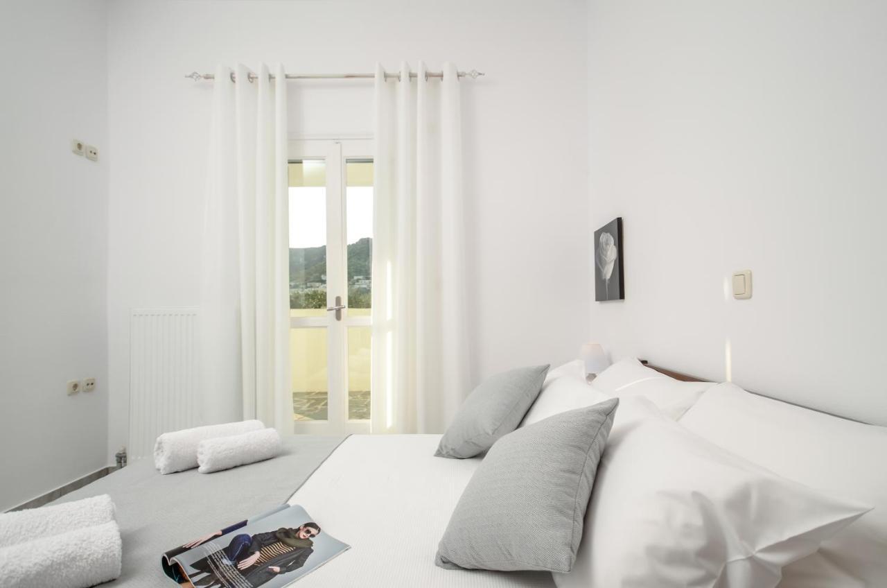 Bernie House Apartment Melanes Bagian luar foto