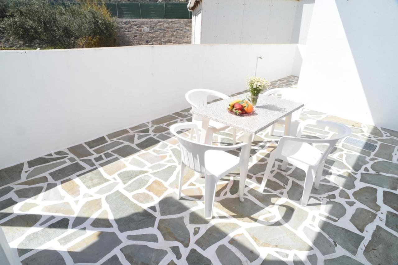 Bernie House Apartment Melanes Bagian luar foto
